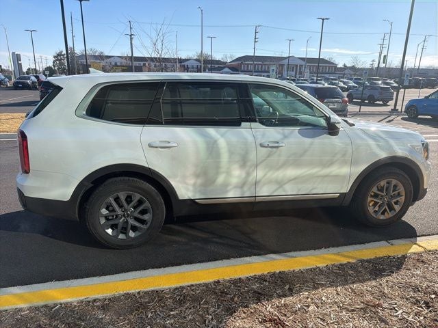 2024 Kia Telluride LX