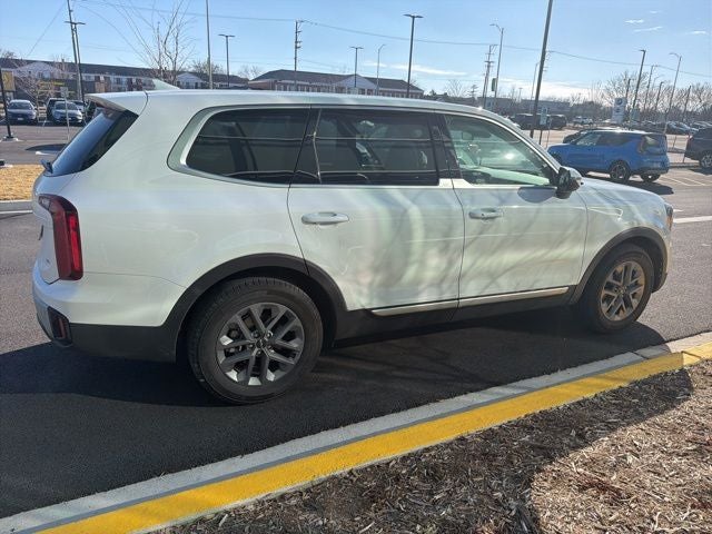 2024 Kia Telluride LX