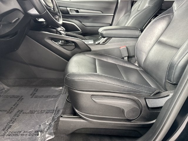 2022 Kia Telluride LX