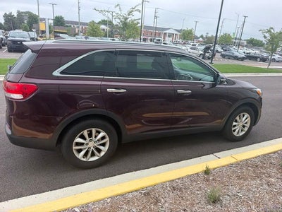 2017 Kia Sorento LX