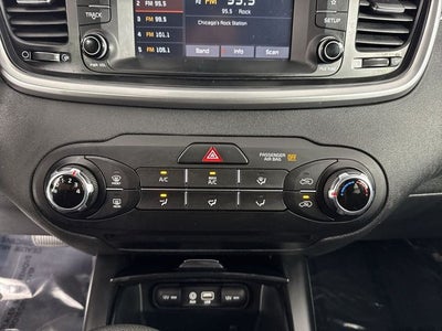 2020 Kia Sorento LX