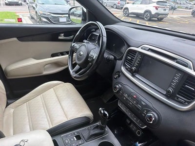 2016 Kia Sorento SX Limited