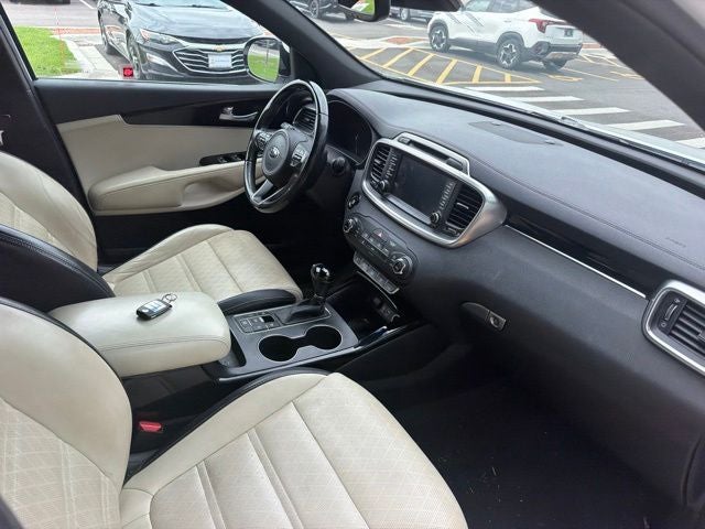 2016 Kia Sorento SX Limited