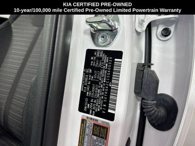2025 Kia Sorento LX