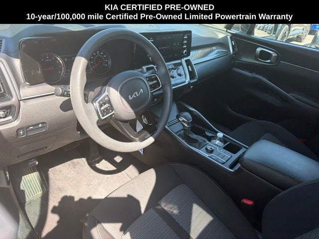 2023 Kia Sorento LX