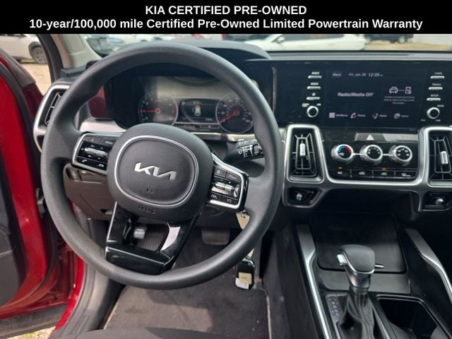 2023 Kia Sorento LX