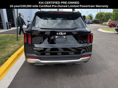 2025 Kia Sorento S