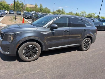 2024 Kia Sorento S
