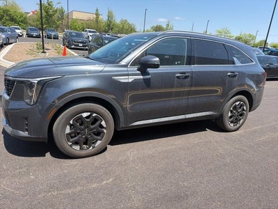 2024 Kia Sorento S