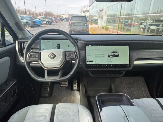 2023 Rivian R1S Adventure