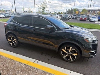 2021 Nissan Rogue Sport SL