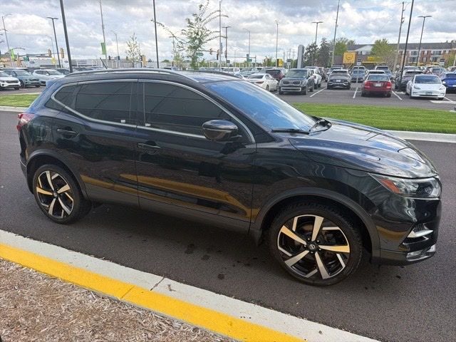 2021 Nissan Rogue Sport SL