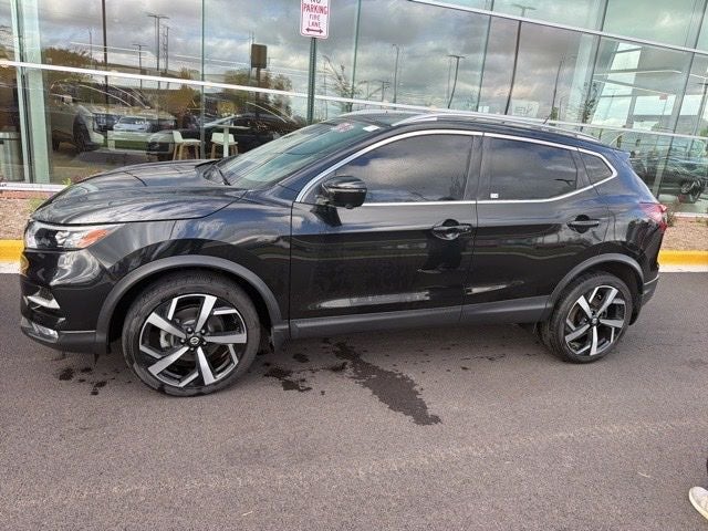2021 Nissan Rogue Sport SL
