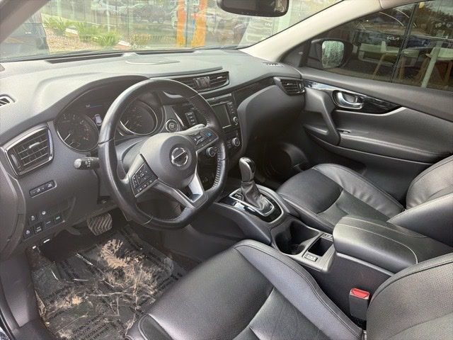 2021 Nissan Rogue Sport SL
