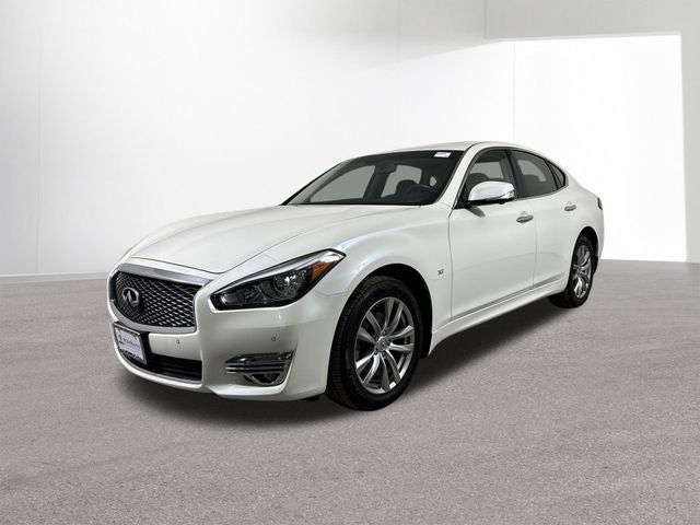 2018 INFINITI Q70 3.7X
