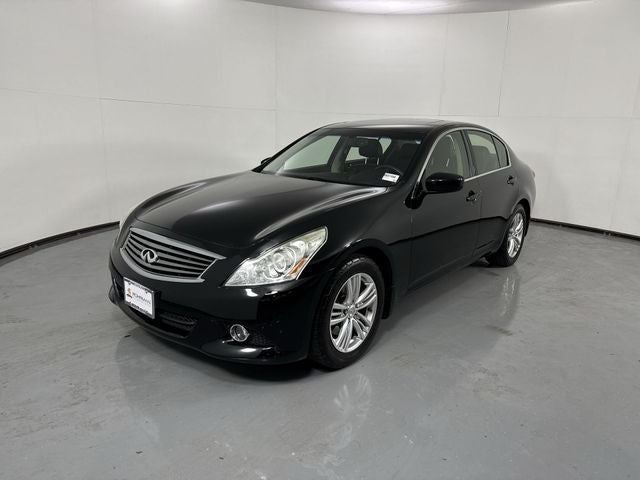 2013 INFINITI G37 X