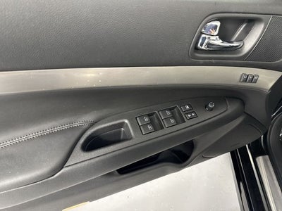 2013 INFINITI G37 X