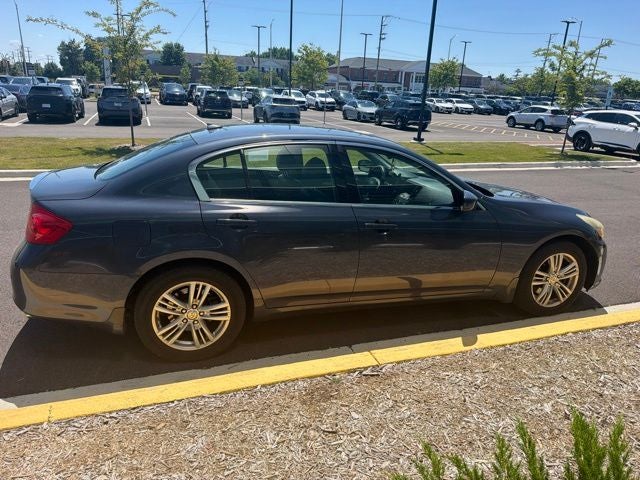 2010 INFINITI G37 X