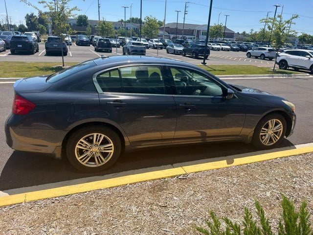 2010 INFINITI G37 X
