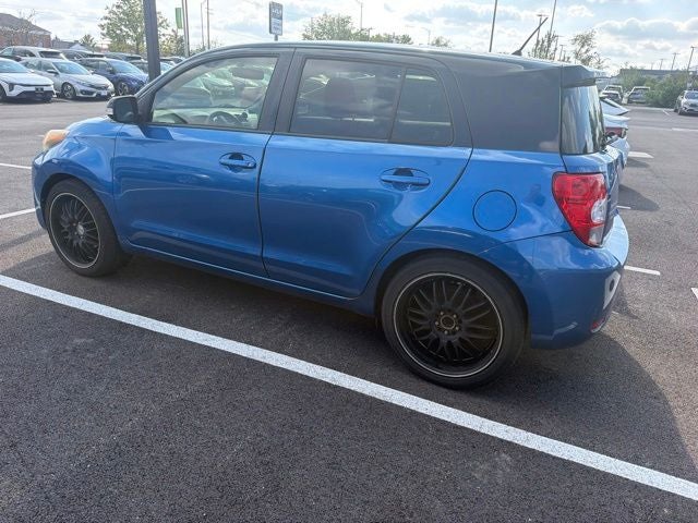 2013 Scion xD Base
