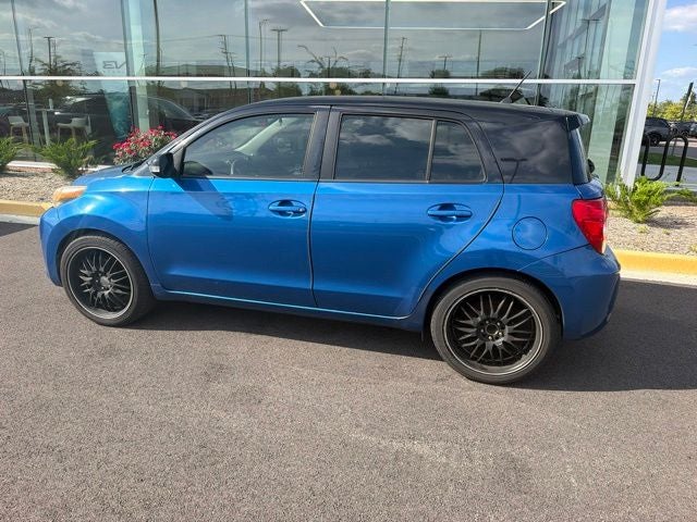 2013 Scion xD Base