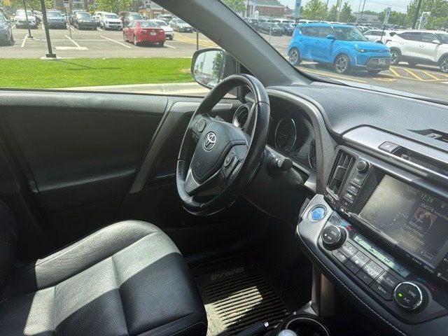 2016 Toyota RAV4 Hybrid Limited