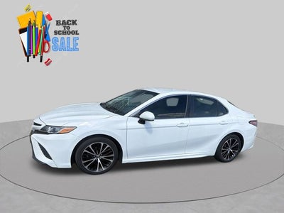 2018 Toyota Camry SE