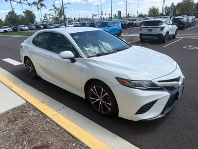 2018 Toyota Camry SE