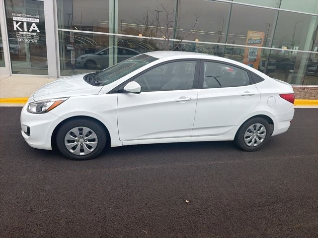 2017 Hyundai Accent SE