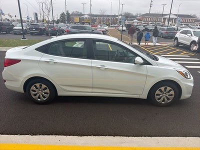 2017 Hyundai Accent SE