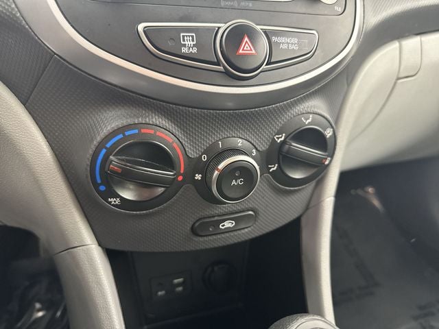 2017 Hyundai Accent SE