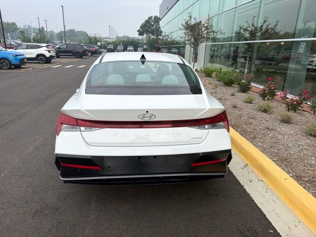 2024 Hyundai Elantra Limited