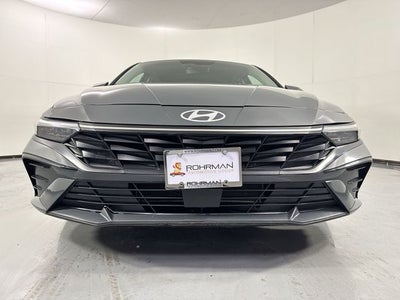 2025 Hyundai Elantra SEL Convenience