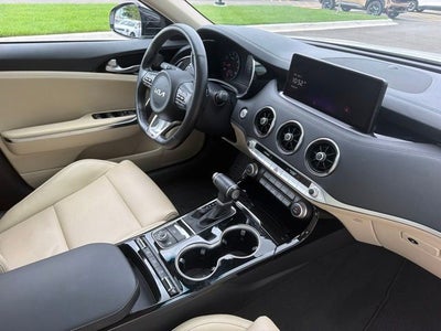 2022 Kia Stinger GT-Line
