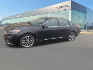 2017 Kia Cadenza Technology