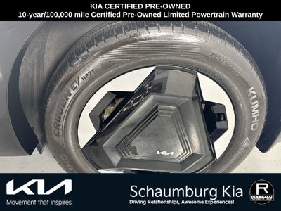 2024 Kia EV9 Land