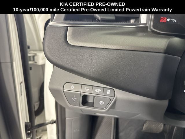 2024 Kia EV9 Land
