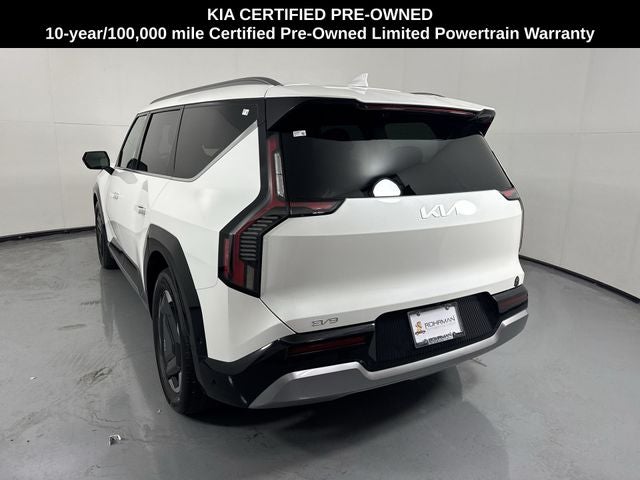 2024 Kia EV9 Land