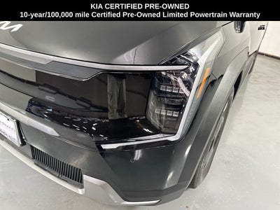 2024 Kia EV9 Wind