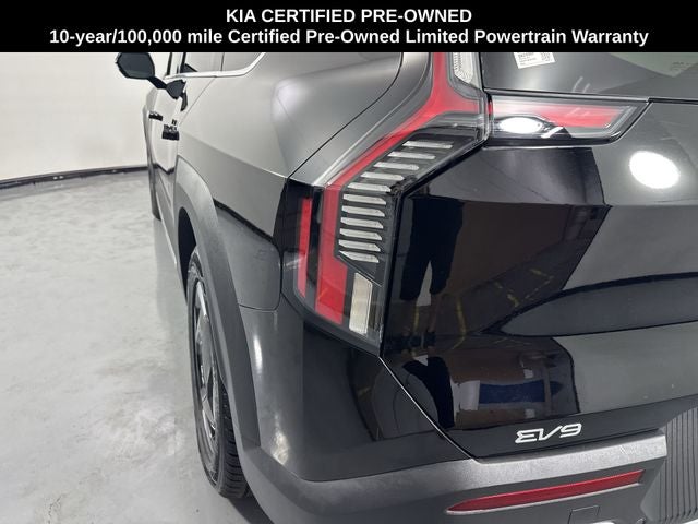 2024 Kia EV9 Wind