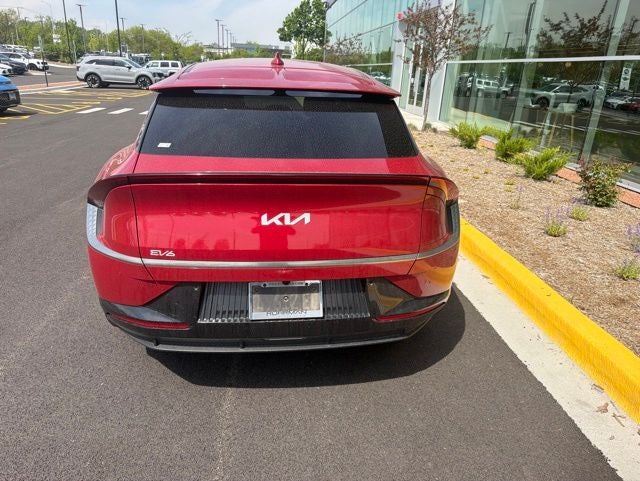2022 Kia EV6 Wind