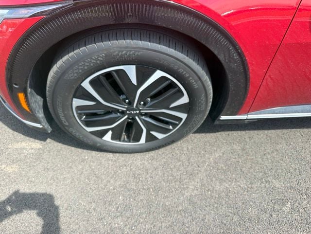 2022 Kia EV6 Wind