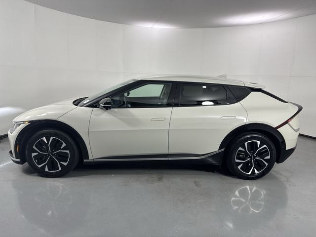 2022 Kia EV6 Wind