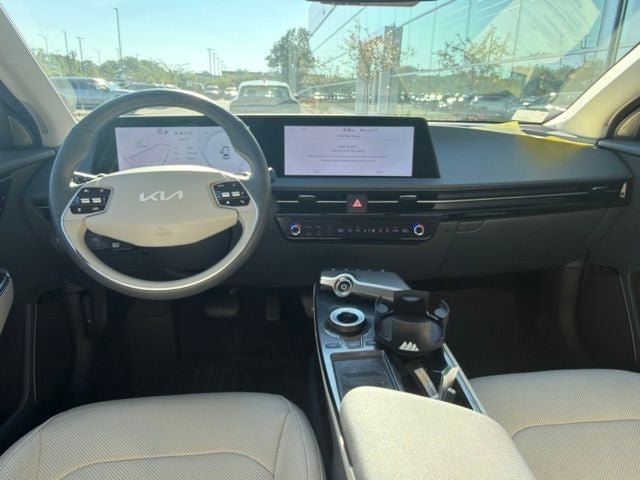 2022 Kia EV6 Wind