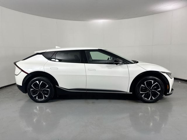 2024 Kia EV6 Wind