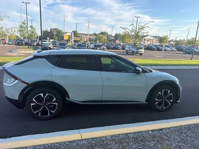 2023 Kia EV6 Wind