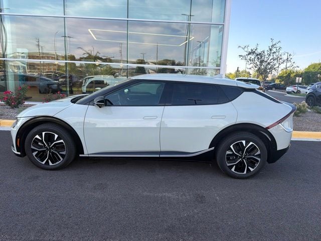 2023 Kia EV6 Wind