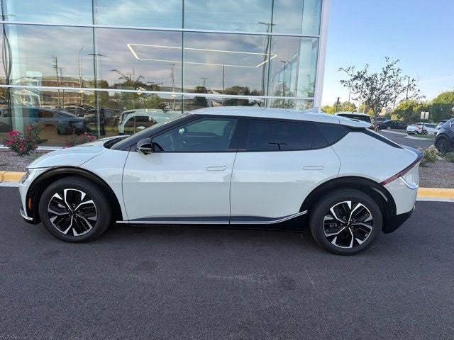 2023 Kia EV6 Wind