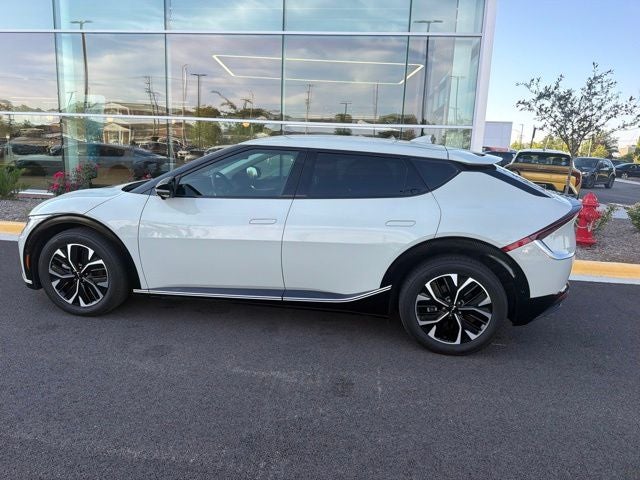 2023 Kia EV6 Wind