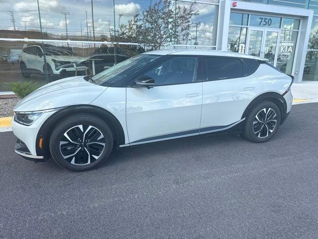 2023 Kia EV6 Wind